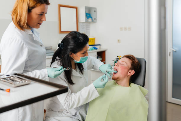 Best Cracked Tooth Emergency Dentist  in Hutto, TX